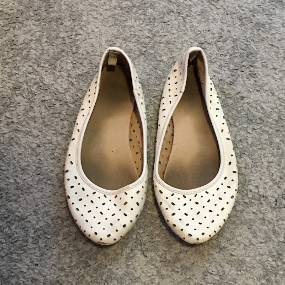 Old Navy Flat Shoes